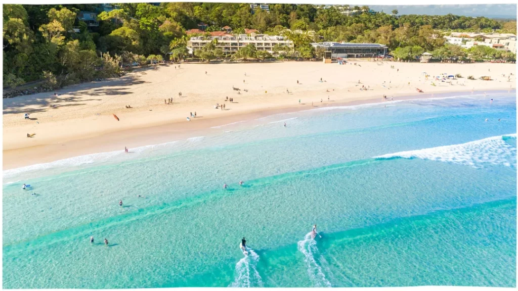 Noosa Main Beach. Over 50's Day Tours. The Funtastic Tour Company